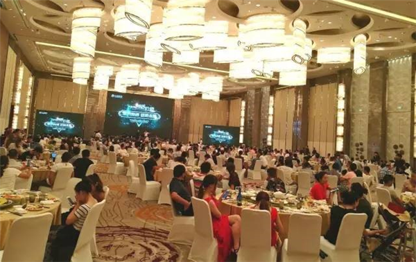 3h-high-ranking-customer-meeting-and-dinner